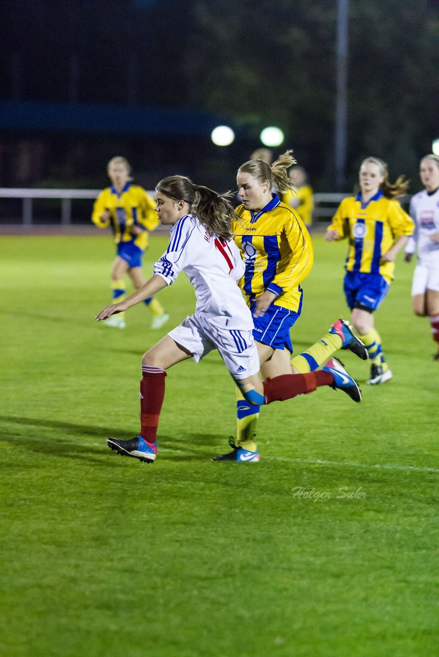 Bild 139 - B-Juniorinnen SV Henstedt-Ulzburg - Holstein Kiel : Ergebnis: 0:12